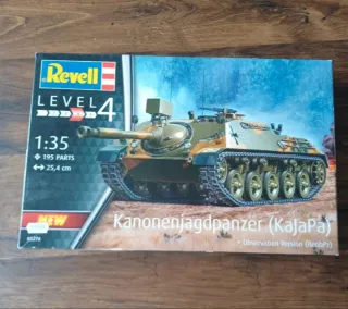 Maqueta Revell Kanonenjagdpanzer (KajaPa) 1:35