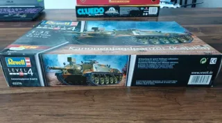 Maqueta Revell Kanonenjagdpanzer (KajaPa) 1:35