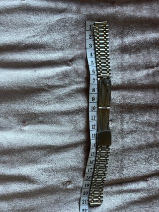 Correa de reloj de acero y dorado suave