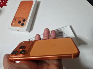 iPhone 17 Pro Naranja