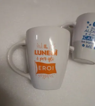 Set 2 Tazze Mug Eroi e Caffè