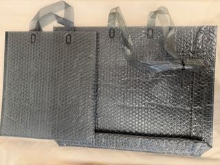 Borse boutique Miu Miu effetto bolla grigie