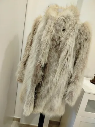 Giaccone di pelliccia beige/grigio