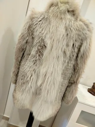 Giaccone di pelliccia beige/grigio