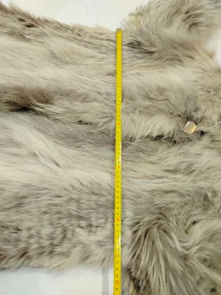 Giaccone di pelliccia beige/grigio