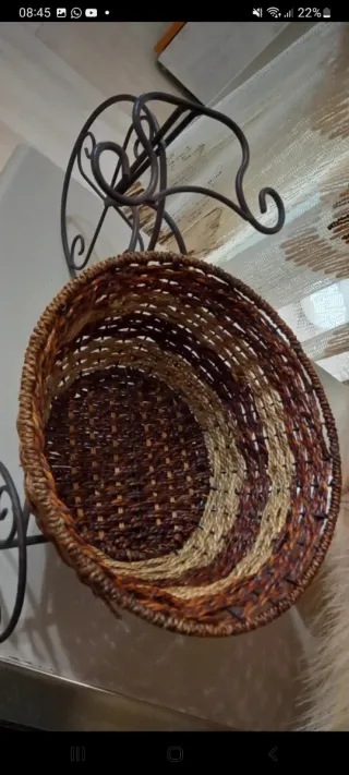 Porta piante in ferro battuto stile bicicletta