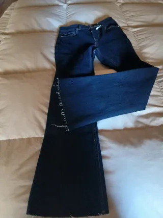 Pantalón vaquero Mango mujer talla 32/34 nuevo