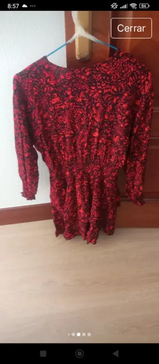 Vestido corto Zara volante