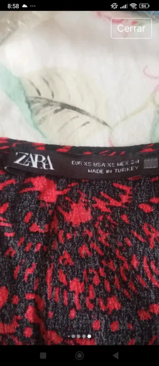 Vestido corto Zara volante