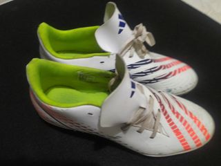 Zapatillas de fútbol Adidas Talla 40