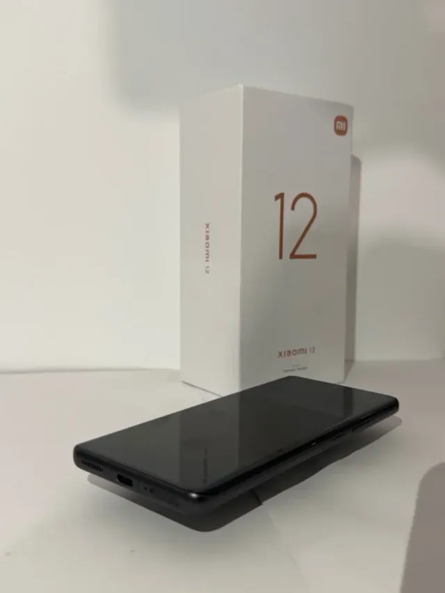 Xiaomi 12 12ram 256GB como nuevo