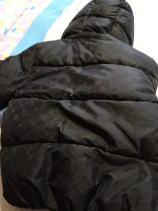 Cazadora acolchada chico negra