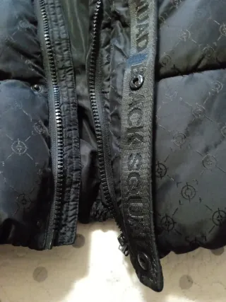 Cazadora acolchada chico negra