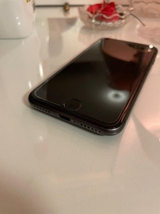 iPhone 8 64GB Gris Espacial
