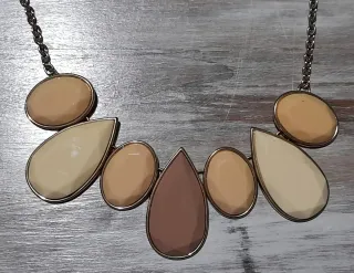 Set collana e orecchini