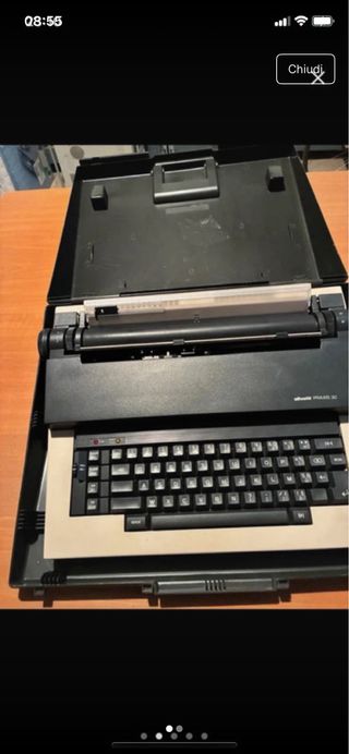 Macchina da scrivere Olivetti Praxis 30