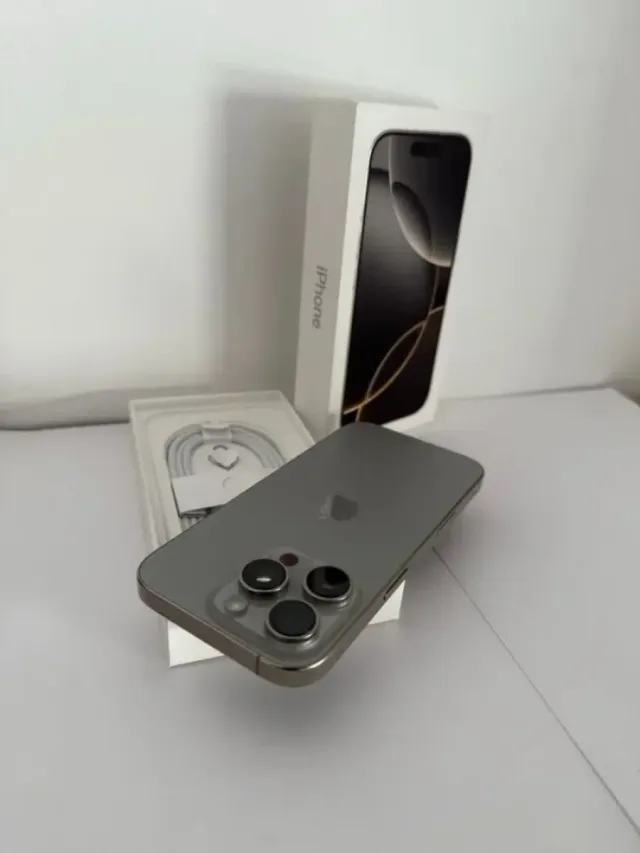 iPhone 16 Pro max 256GB  como nuevo