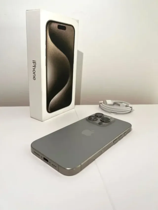 IPHONE 15 PRO MAX 256GB
