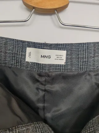 Minifalda traje gris Mango