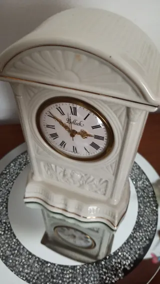 Orologio da tavolo Belleek ceramica dorata