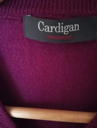 Jersey Cardigan Granate Talla G. Lama merina mitad