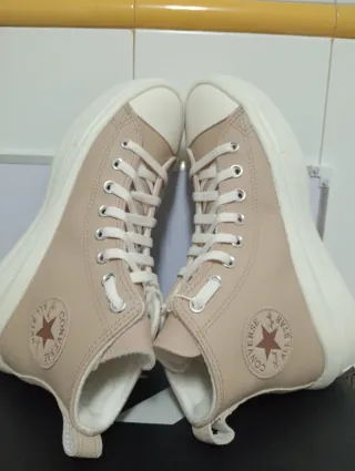 Converse Beige Talla 39 Nuevas modelo Muve en su c