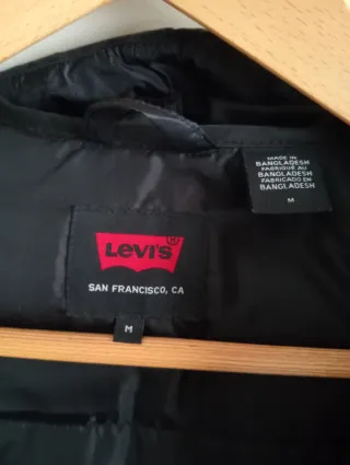 Plumífero Levis Negro Mujer Talla M