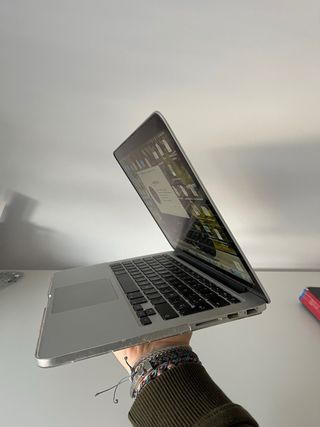 MacBook Pro 13 8GB RAM 256GB