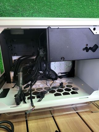 Torre PC IN WIN A1 Plus Mini ITX 650W