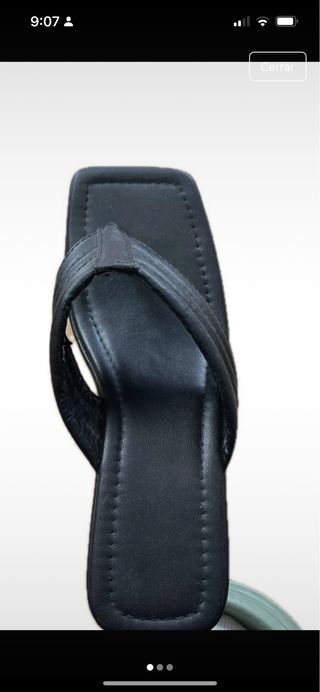 Sandalias de tacón negras