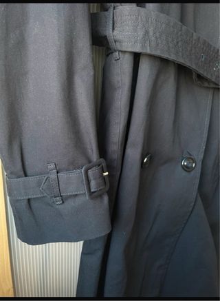 Gabardina Mango Negra con Cinturón