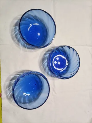 Set 3 ciotole vetro soffiato blu anni 90