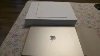 MacBook Air 15 M3 2024 batería 100%