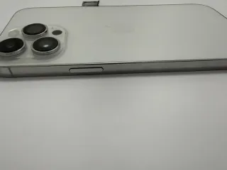 Struttura iPhone 14 Pro Max Bianco