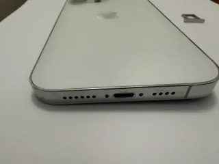 Struttura iPhone 14 Pro Max Bianco