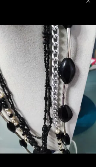 Set 5 collane vintage nero e argento