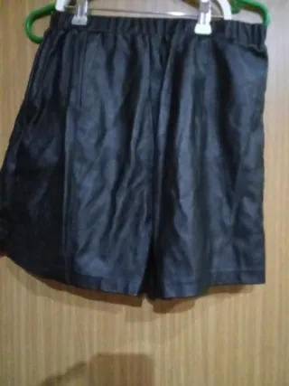 Falda pantalón negra