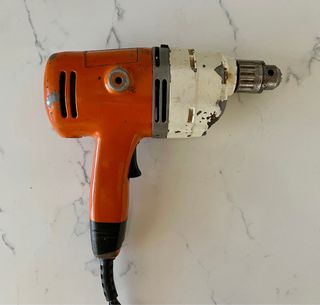 Taladro Black & Decker Antiguo