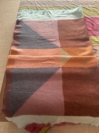 Bufanda Chal Zara Naranja,marrones,rosa y turquesa