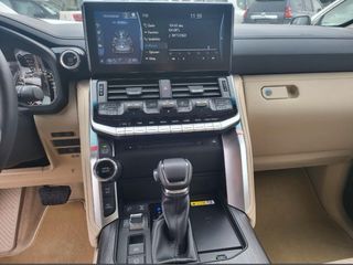 Toyota Land Cruiser 300 Diesel