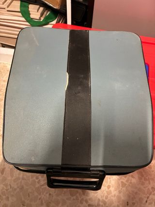 Máquina de escribir Olivetti Lettera 32