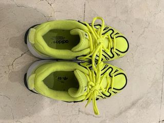 Zapatillas Adidas Deportivas Amarillas y Negras