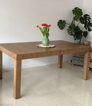 Servicio de restauración y reciclado de mesas