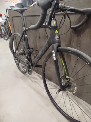 Bicicleta Mérida Scultura 400 Talla M