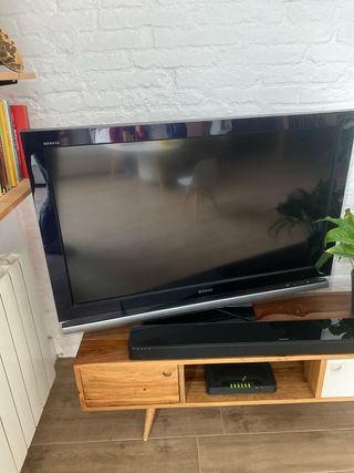 TV Sony Bravia 40' - Altavoz no funciona
