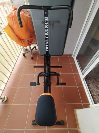 Máquina de Ejercicios Total Crunch
