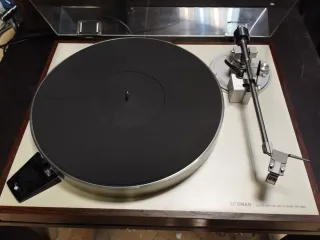 Tocadiscos Luxman PD-284