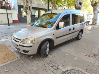 Opel Combo 2005