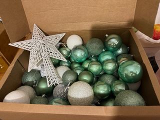 Árbol de Navidad nevado