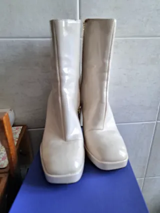 Stivaletti Bershka bianchi Tg 36